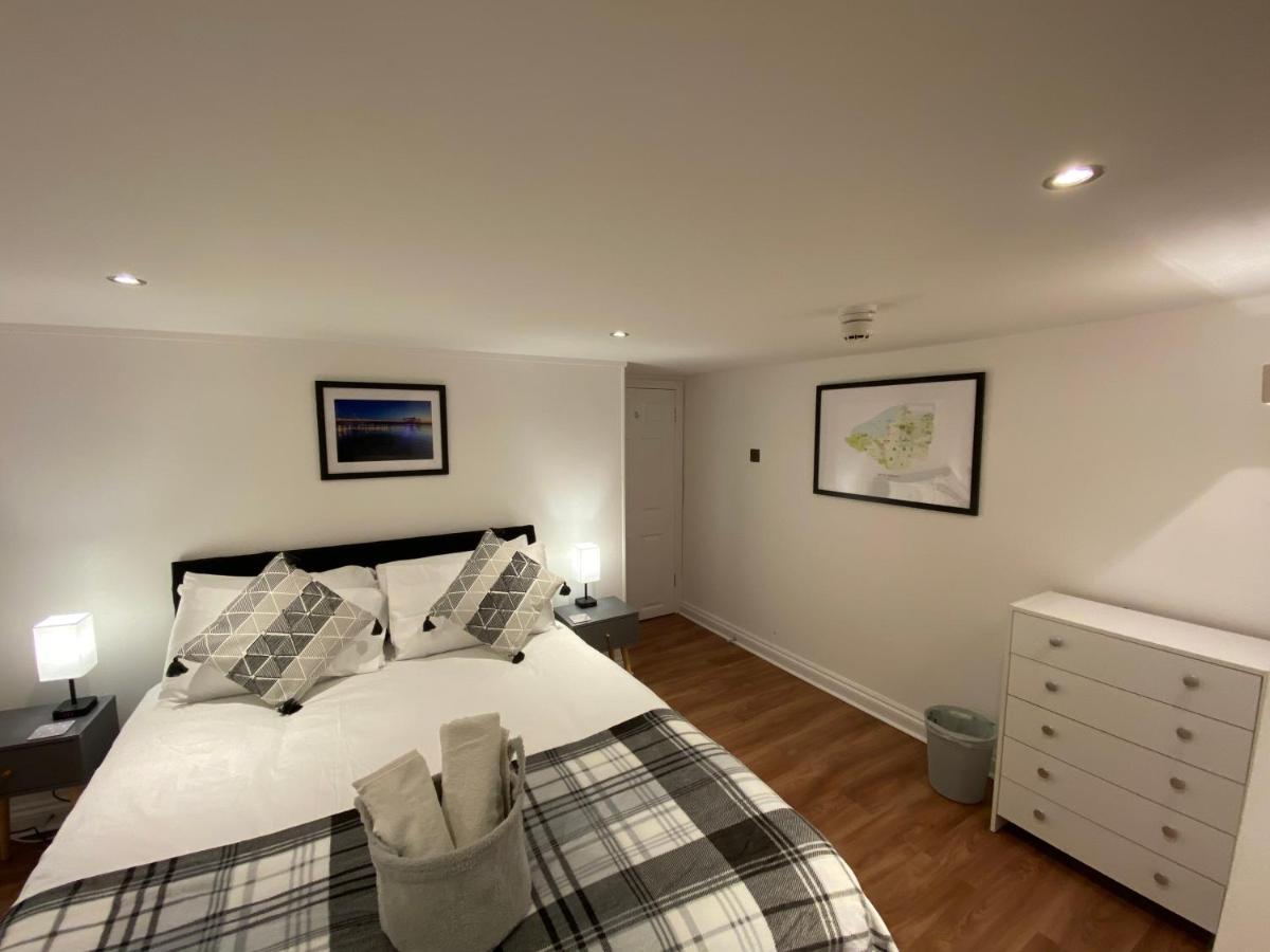 Westons Hideaway, 2 Bed, Free Parking, 6 Mins Walk To Beach, Екстериор снимка