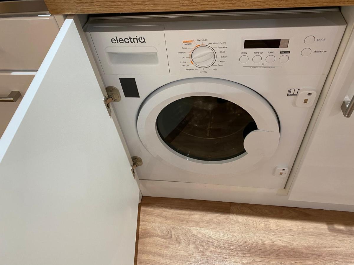 Westons Hideaway, 2 Bed, Free Parking, 6 Mins Walk To Beach, Екстериор снимка